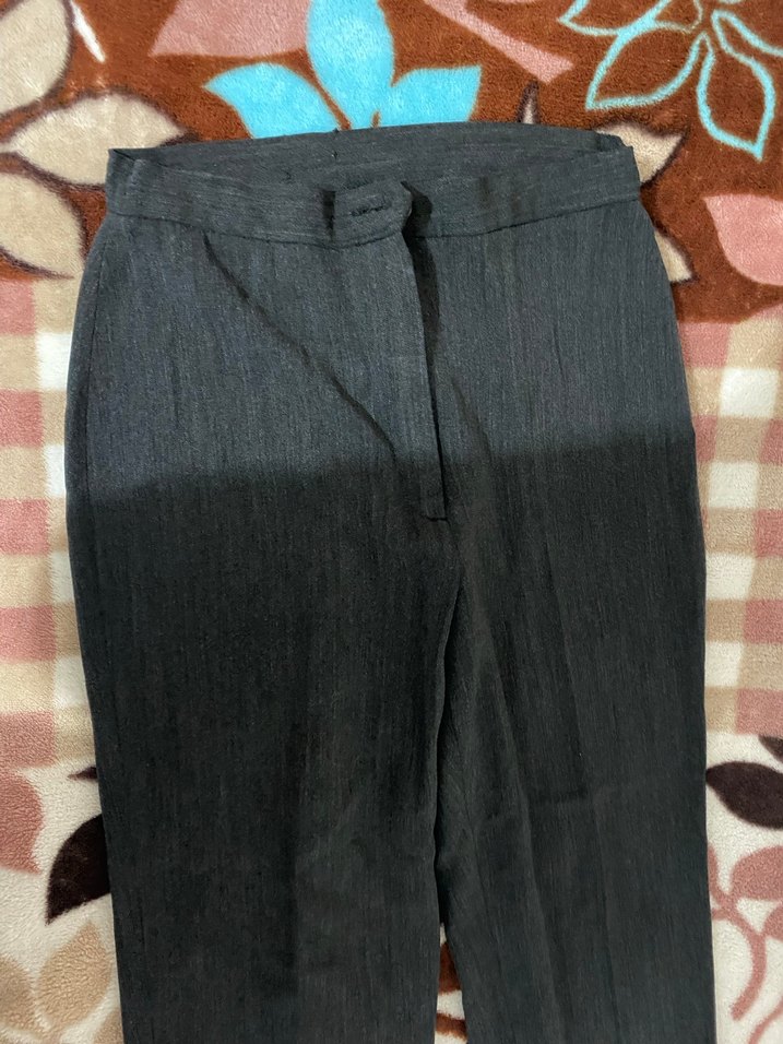 Kadın kotu gri Pilili Kumaş Pantolon - Görsel 2