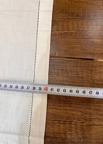 Nakışlı Beyaz Masa Örtüsü - Görsel 6