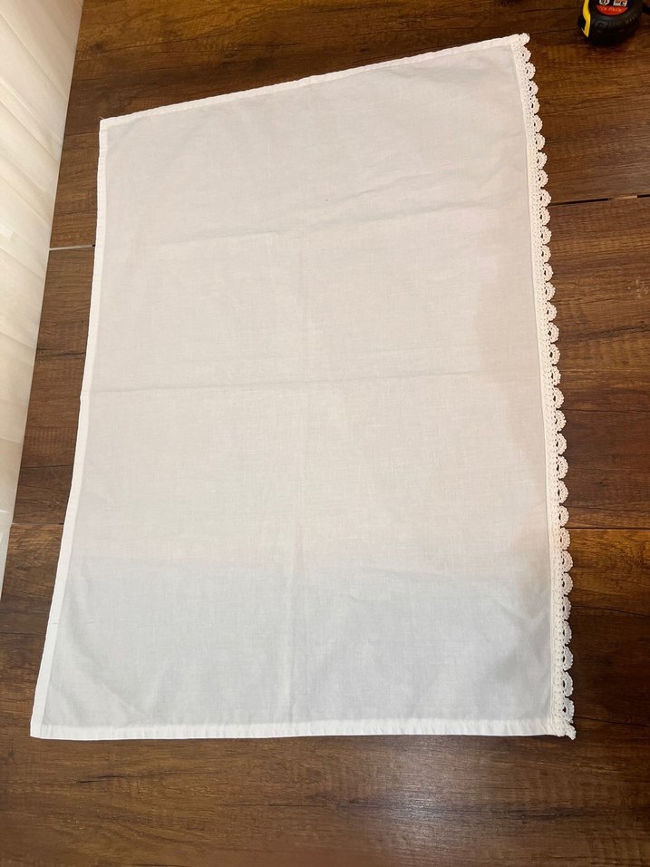 Nakışlı Beyaz Masa Örtüsü - Görsel 4