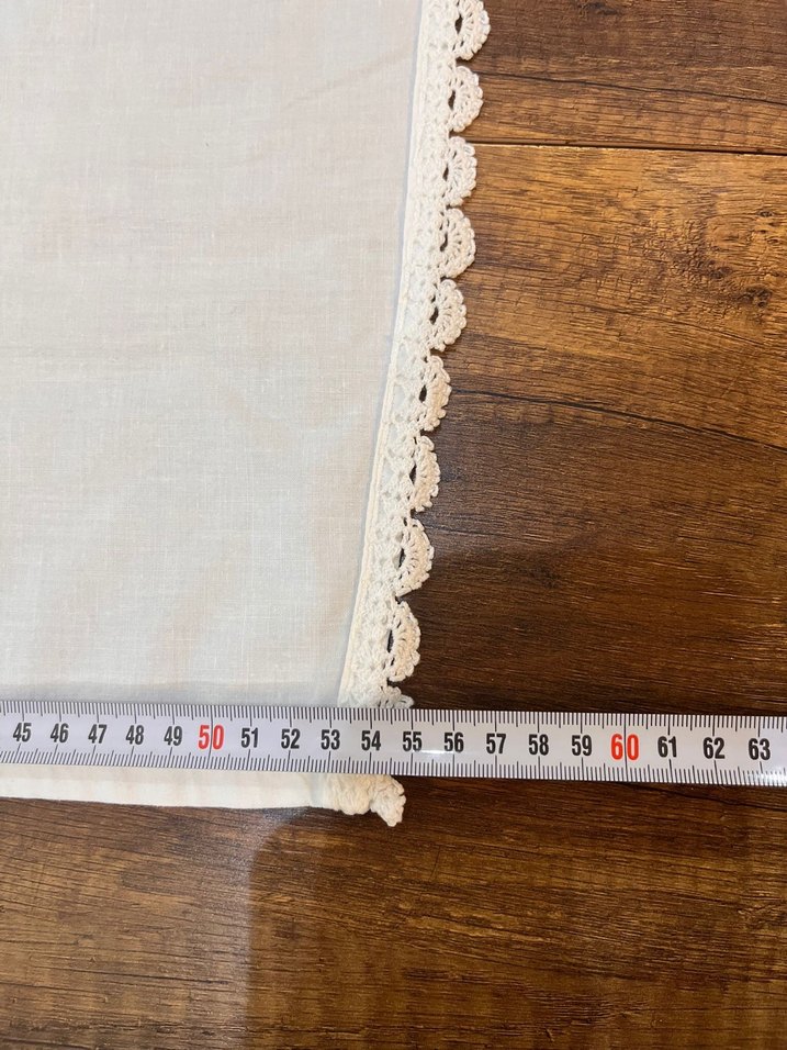 Nakışlı Beyaz Masa Örtüsü - Görsel 5