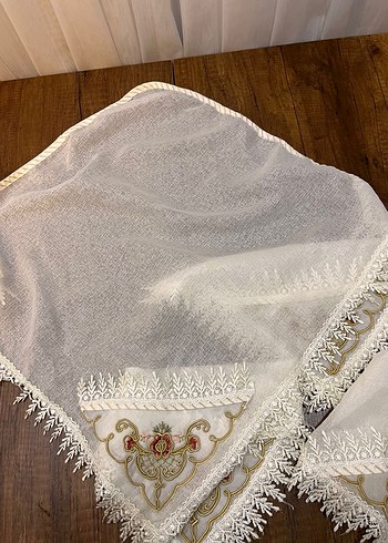 İşlemeli Beyaz  Örtüsü Seti - Görsel 5