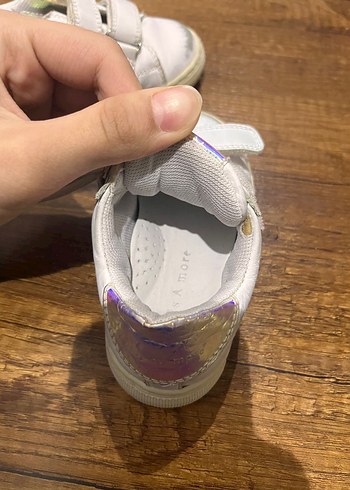 Kız Çocuk Beyaz Cırt Cırtlı Spor Ayakkabı - Görsel 8