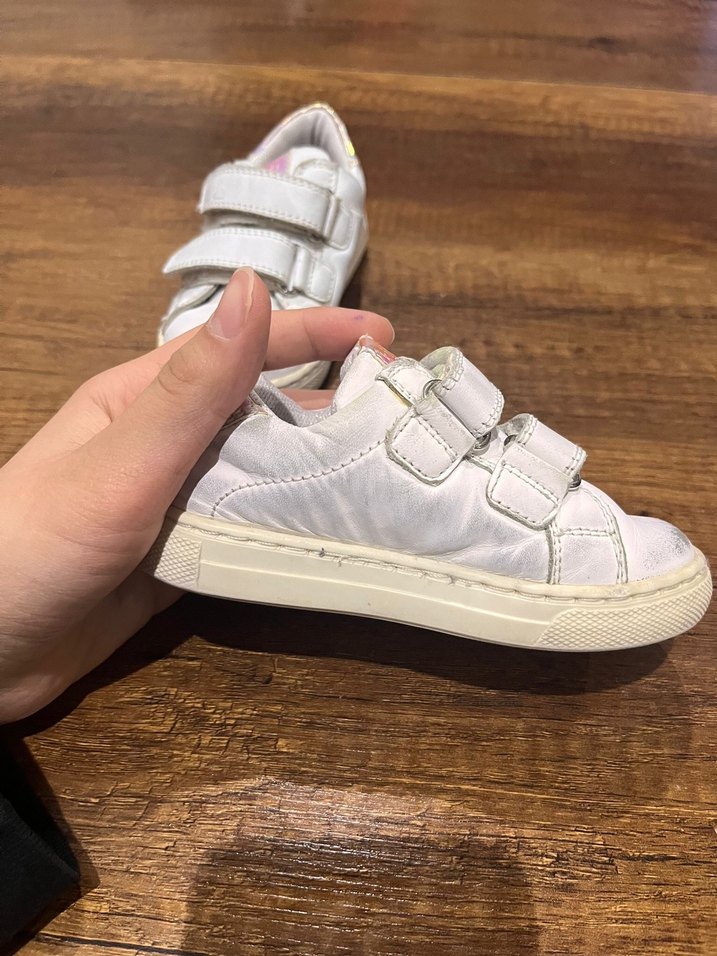 Kız Çocuk Beyaz Cırt Cırtlı Spor Ayakkabı - Görsel 3