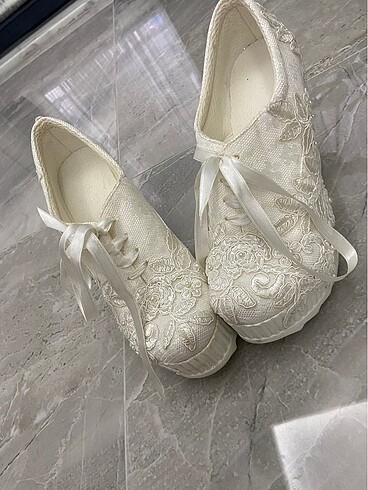 Gelinlik ayakkabısı - Görsel 2