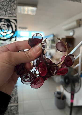 Siyah Çiçekli Uzun Püsküllü Kadın Küpe (Dilediğiniz 2 küpe 80TL) - Görsel 9