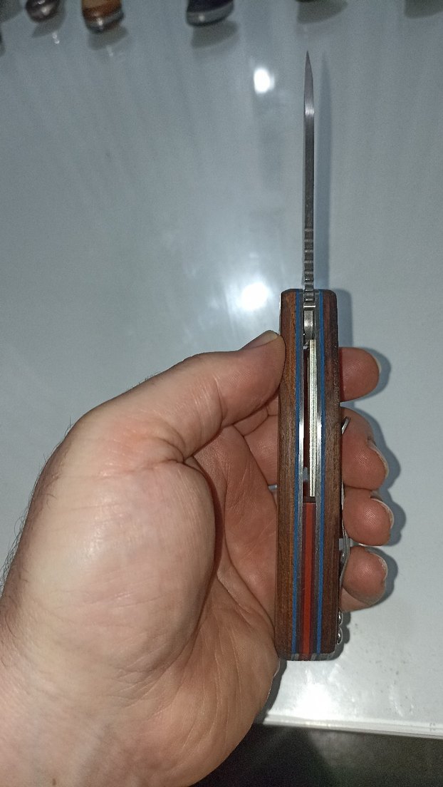 Kahverengi Ahşap Saplı D2 Çakı - Görsel 3