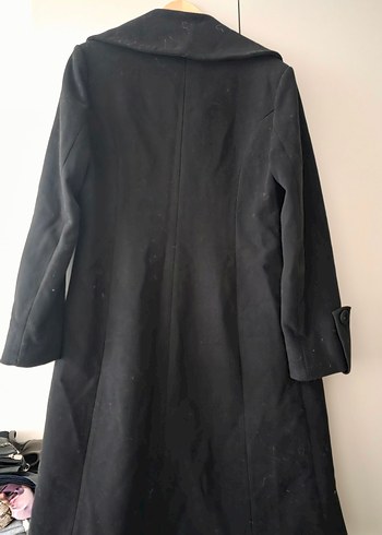 Siyah Düğmeli Kaşe Kaban - Görsel 2