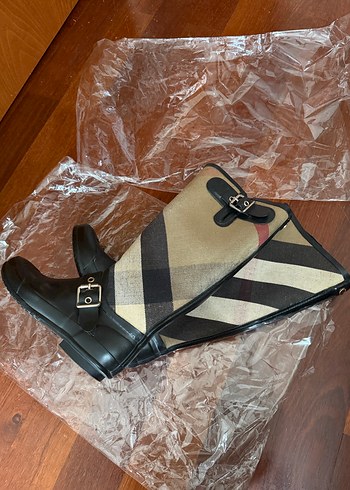 Kahverengi Ekose Desenli Kadın Diz Boyu Bot - Görsel 5