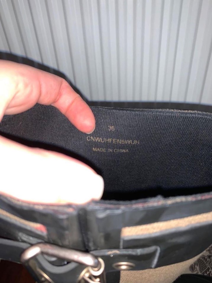 Kahverengi Ekose Desenli Kadın Diz Boyu Bot - Görsel 2