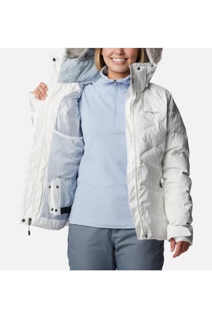 Beyaz Kürklü Kapüşonlu Kadın Kış Montu - Görsel 2