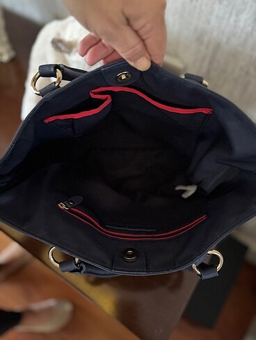  Beden Tommy hilfiger deri çanta