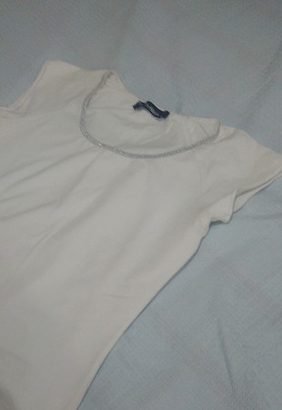 42 Beden beyaz Renk tişört