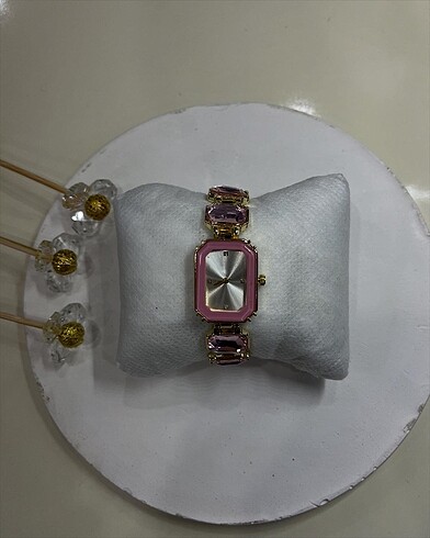 Pembe saat