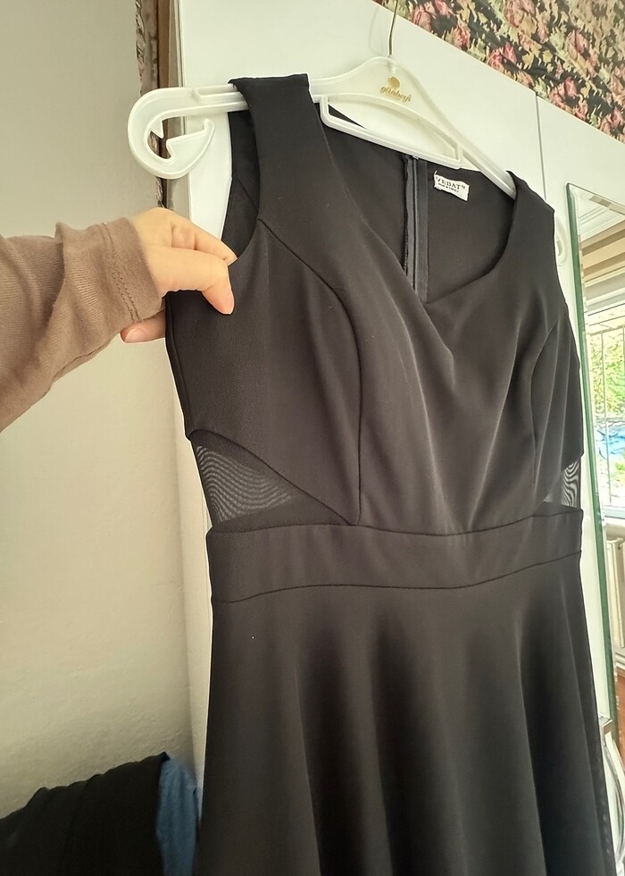 Siyah elbise - Görsel 2