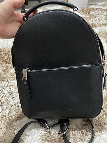 Beden stradivarius sırt çantası