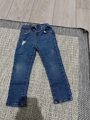 lcw erkek çocuk kot pantolon