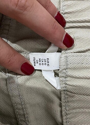 42 Beden H&M pantolon 