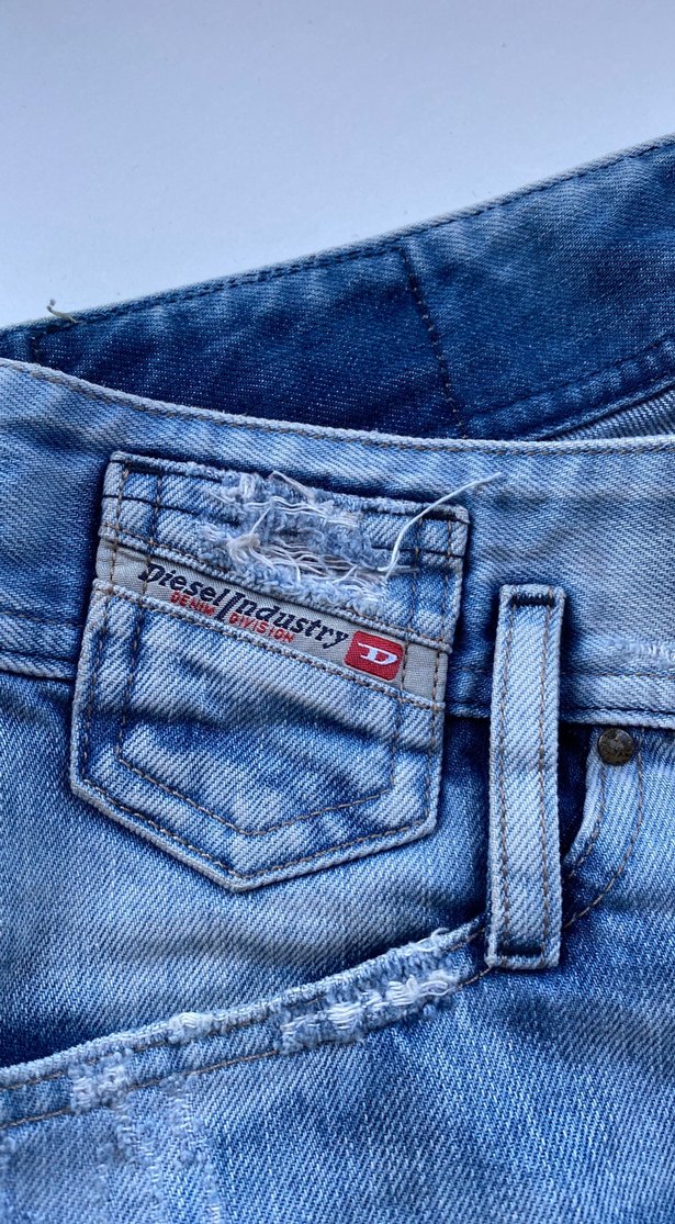 Diesel Kadın Mavi Bol Kesim Yırtık Kot Pantolon orjinal diesel - Görsel 2