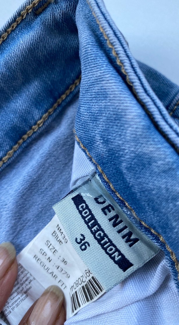 Mavi Rahat Kesim Denim Şort - Görsel 3