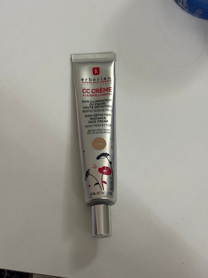 Erborian Renkli CC Krem  clair rengi - Görsel 3