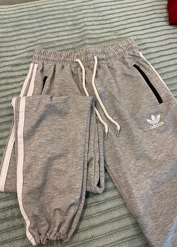 Gri Kadın Adidas Fermuarlı Eşofman Altı