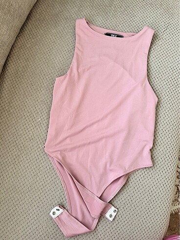 Pembe Body