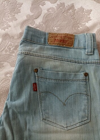 32 Beden Levi's Kadın kot pantolon