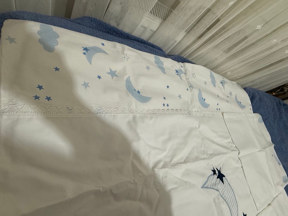 Mavi Ay ve Yıldız Desenli Çocuk Uyku Seti - Görsel 3