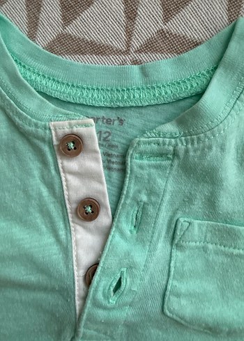 Düğmeli V Yaka Kısa Kollu Bebek Body - Görsel 2