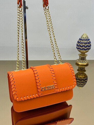 GUESS YENİ MODEL