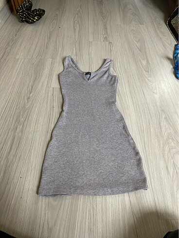 xs Beden Gri mini elbise