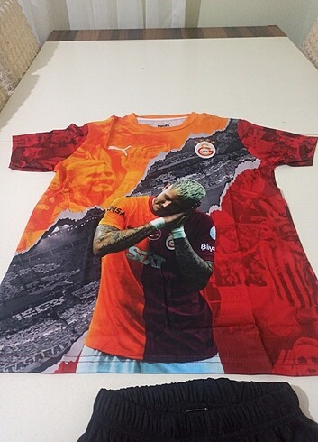 İcardi Galatasaray forması alt üst takım 