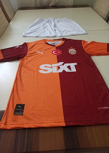 Galatasaray 5 yıldız çocuk Forma alt üst takım