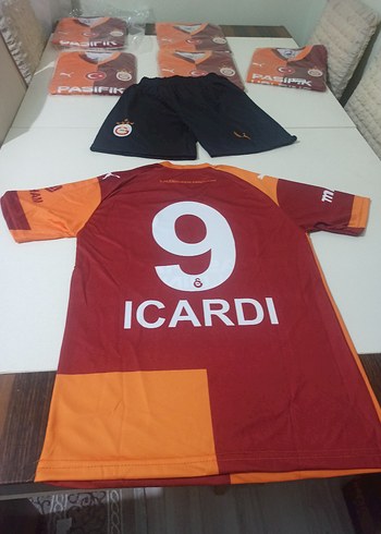 İCARDİ GS forması alt üst takım 7_8 yaş