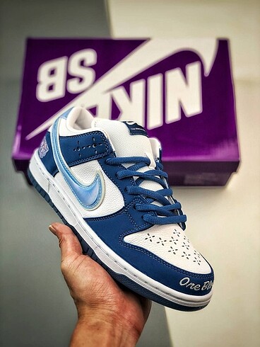NİKE SB DUNK BORN X RAİSED
