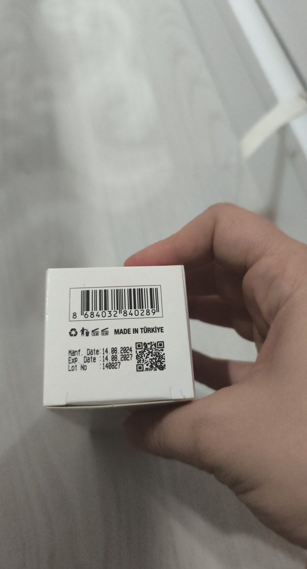 Kırmızı Kil Özlü Yüz Temizleme Jeli 200 ml - Görsel 2