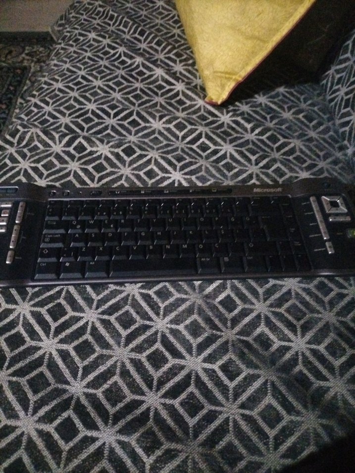 Siyah Çok Fonksiyonlu Klavye - Görsel 3