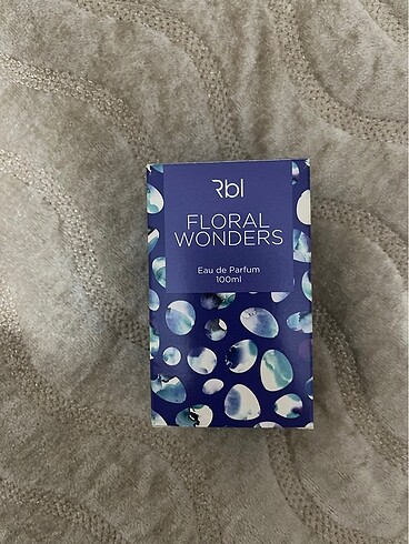 Diğer RBL Parfüm Flora Wonders Parfüm 100 ml