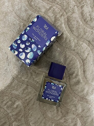 Beden RBL Parfüm Flora Wonders Parfüm 100 ml