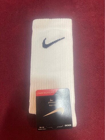 Uzun kolej çorap