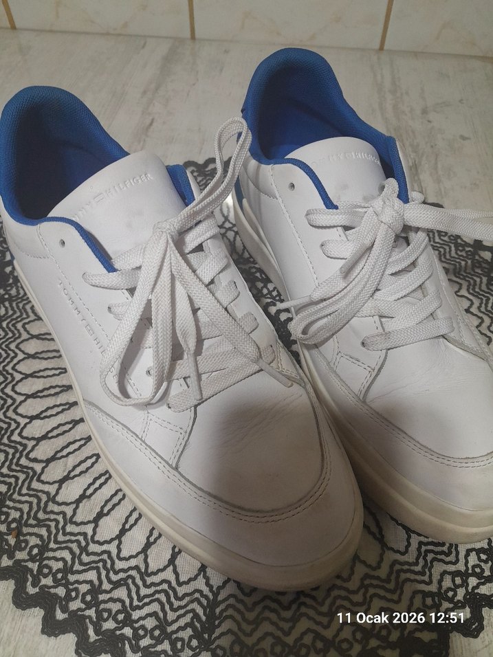 Beyaz Bağcıklı Kadın Spor Ayakkabı - Görsel 2