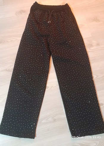 çocuk Siyah Payetli Kumaş eşofman - Görsel 2