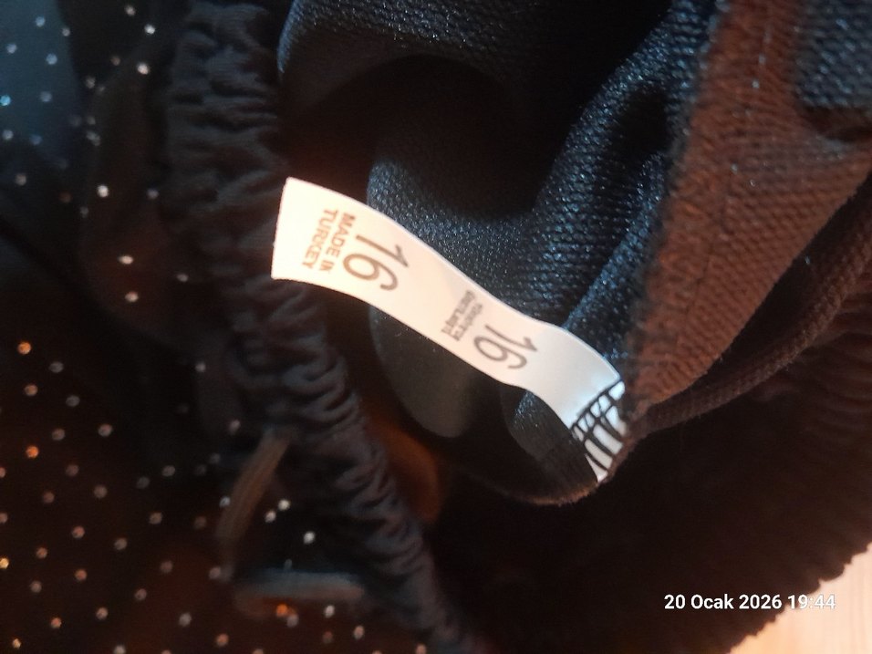 çocuk Siyah Payetli Kumaş eşofman - Görsel 4