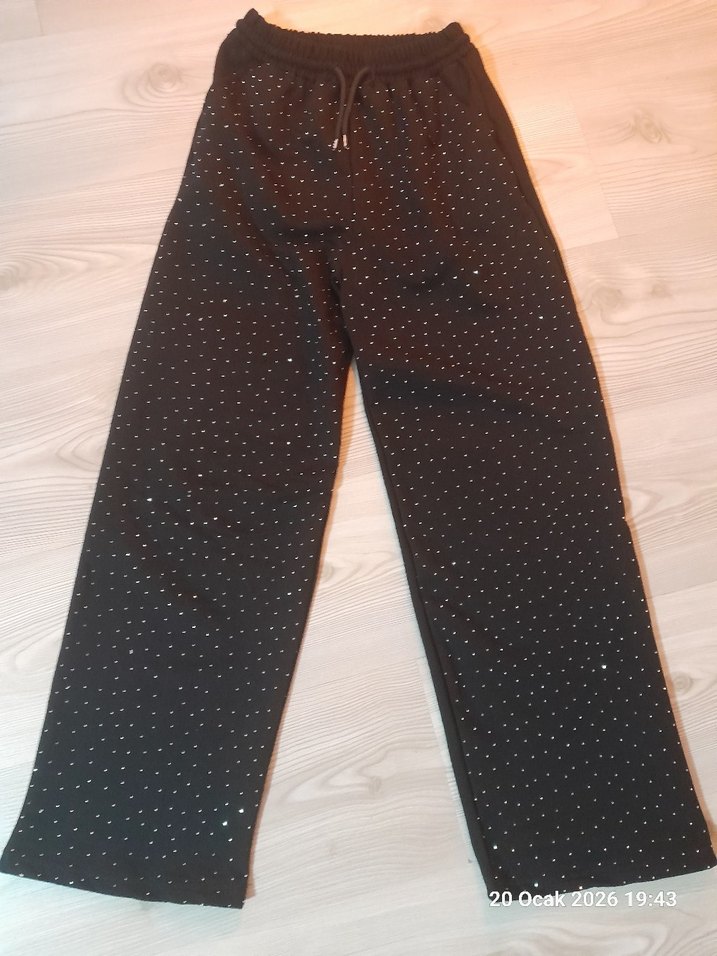 çocuk Siyah Payetli Kumaş eşofman - Görsel 2