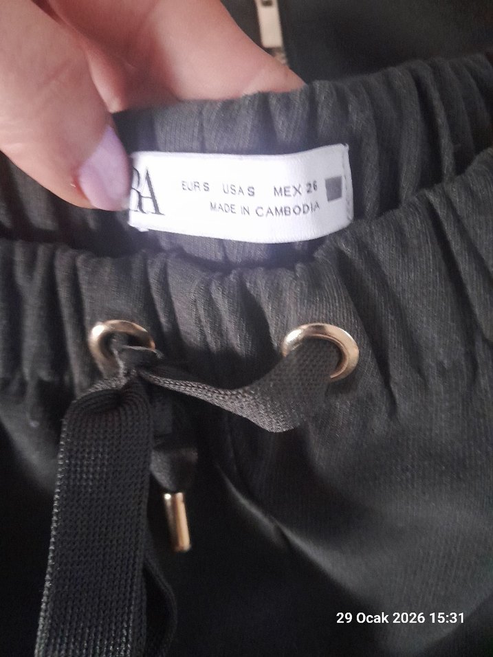 KadınKapüşonlu Fermuarlı Ceket - Görsel 3