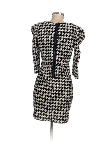 42 Beden Vintage Love Kısa Elbise %70 İndirimli.