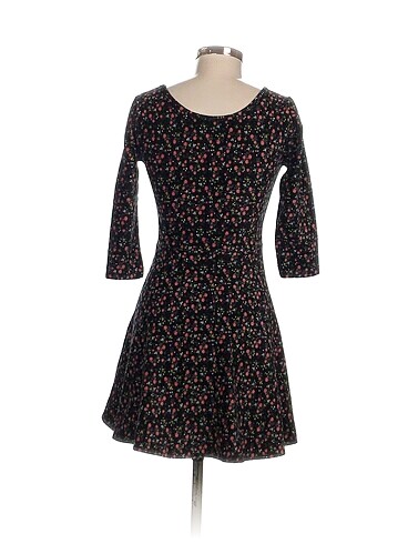 42 Beden Vintage Love Kısa Elbise %70 İndirimli.