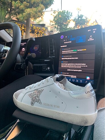 Golden Goose Deluxe GOLDEN GOOSE