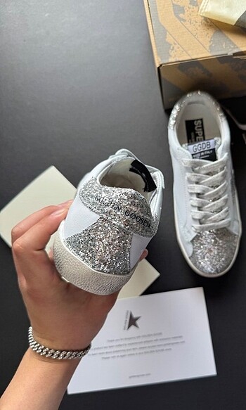 38 Beden GOLDEN GOOSE