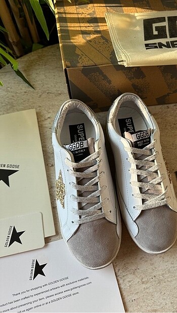 Golden Goose Deluxe GOLDEN GOOSE